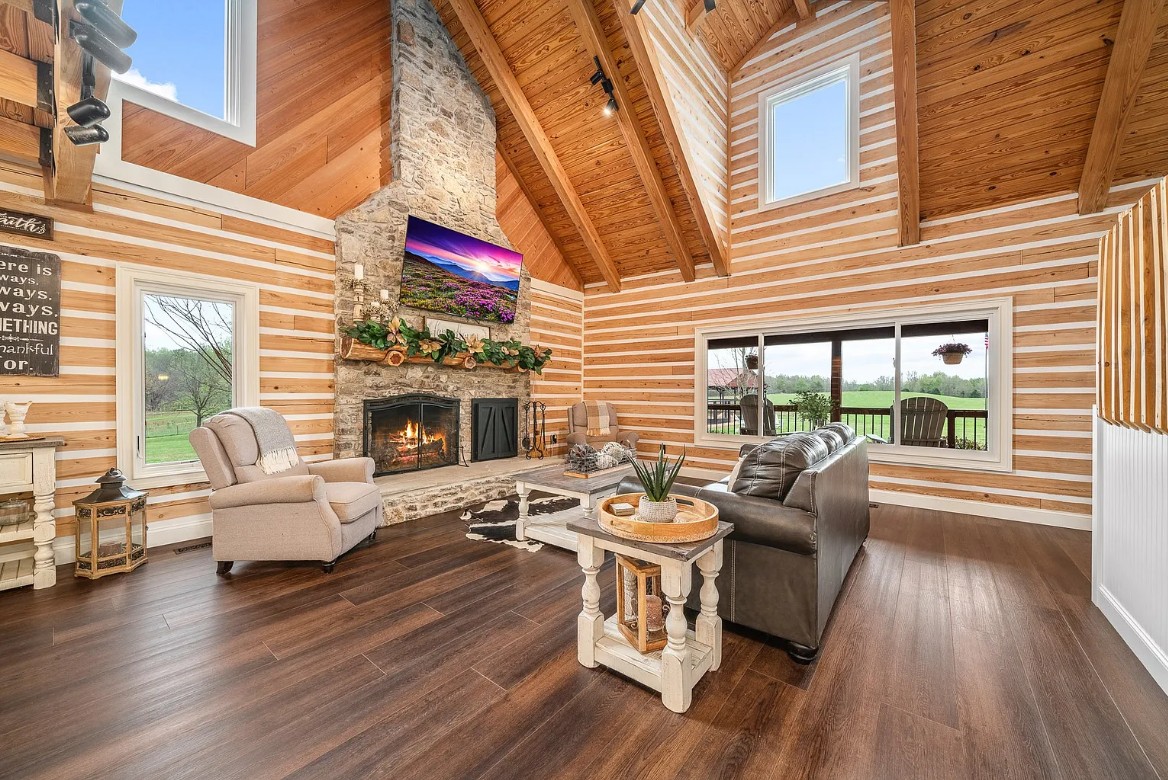 Log Cabin